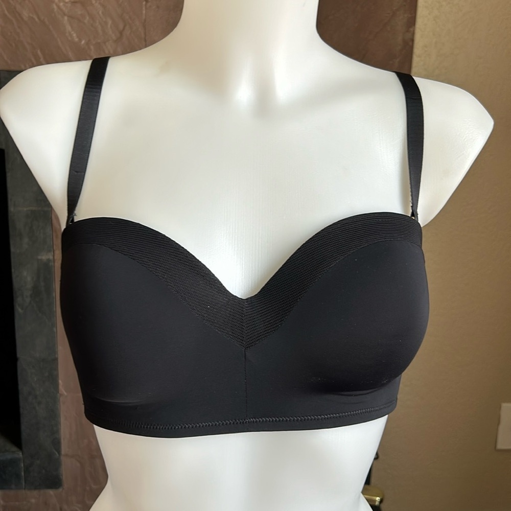 Lively women’s bra black size 32DD
